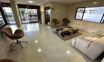 Imagem 1: Belíssimo e espaçoso apartamento em Tambaú a poucos metros da praia com piscina e elevador