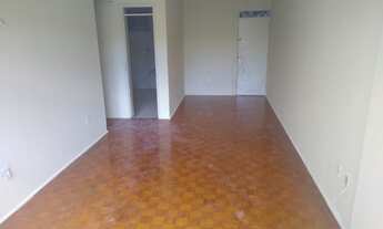 Imagem 2: Cod: S-118) Rua Soares Bulcão, 340, Ap. 203 B ? Monte Castelo