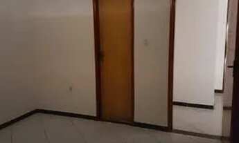 Imagem 2: Uma casa bem localizada em condomínio centro de esplanada