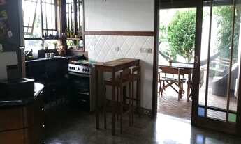 Imagem 6: Sobrado em condomínio, acesso pelo KM 26,5 da Rodovia Raposo Tavares. Condomínio com clube