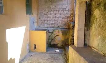 Imagem 2: Aluga-se casa de 2 dormitorios, no Centro prox a Igreja São Judas