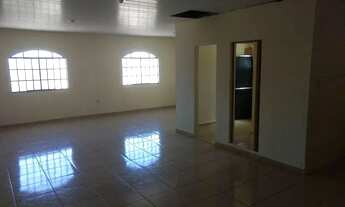 Imagem 3: Excelente Casa com piscina