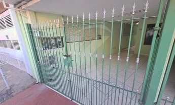 Imagem 3: Casa com 01 quarto , cozinha , banheiro e 01 vaga