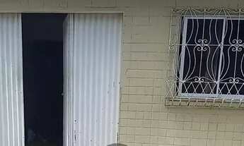 Imagem 2: VENDO UMA CASA Casa com 2 dormitórios