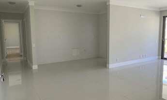 Imagem 2: Apartamento para venda tem 108 metros quadrados com 2 quartos em Centro - Florianópolis