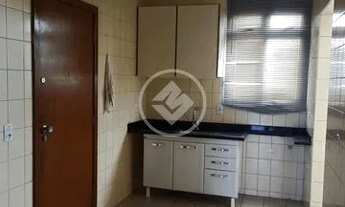 Imagem 4: Apartamento no Condomínio Mont Clair com 3 quartos, sendo 1 suíte, bairro Duque de Caxias