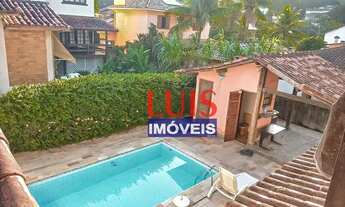 Imagem 2: Excelente casa com 5 dormitórios à venda, 420 m² por R$ 1.600.000 - Itaipu - Niterói/RJ