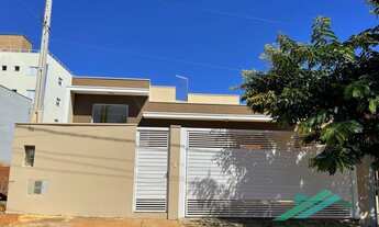 Imagem 2: Casa para Venda em Boituva, Portal Ville Azaleia, 4 dormitórios, 2 suítes, 1 banheiro, 2 v