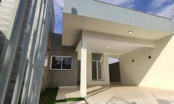 Imagem 3: Casa com piscina particular