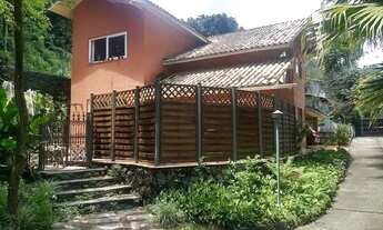 Imagem: Casa com 4 dormitórios à venda, 255 m²