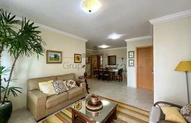 Imagem 2: Apartamento para aluguel tem 170 metros quadrados com 4 quartos