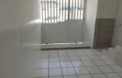 Imagem 4: Aluga-se casa/sobrado para aluguel no bairro de Candelária !