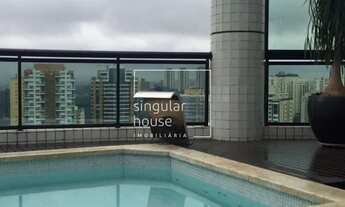 Imagem: 733 m² 3 suítes