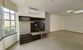 Imagem 3: Casa de condomínio sobrado para aluguel possui 160 metros quadrados com 3 quartos