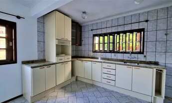 Imagem 3: Casa residencial com 5 quartos para alugar por R$ 2700.00, 172.04 m2 - GLORIA - JOINVILLE