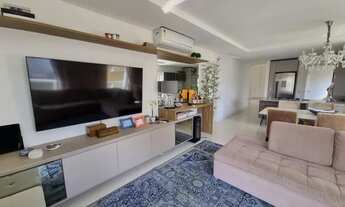 Imagem 2: Apartamento para venda possui 108 metros quadrados com 3 quartos em Centro - Florianópolis