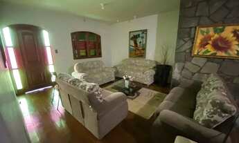 Imagem 2: Casa com 5 dormitórios à venda em Lavras