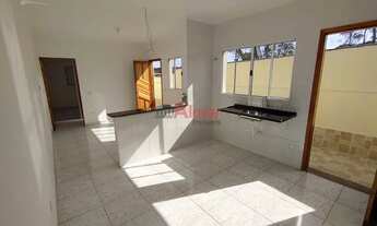 Imagem 2: Casa na Praia com 2 Dorm em Mongaguá - R$ 225 mil