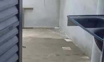 Imagem 2: Alugar uma casa 2 /4 sala cozinha banheiro areia de serviço