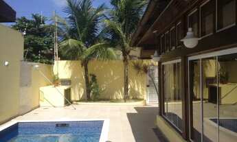 Imagem 5: Sobrado para venda possui 210 metros quadrados com 3 quartos em Centro - Peruíbe - SP