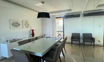 Imagem 2: Mansão Crystal na Treeze de Julho,