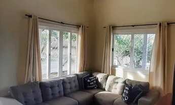 Imagem 2: Casa com ótima localização, próximo a Gramado