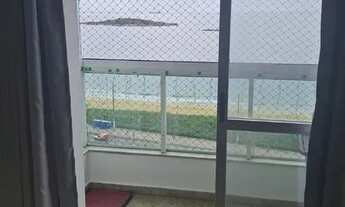 Imagem 7: Vendo apartamento de três quartos com suite de frente para o mar