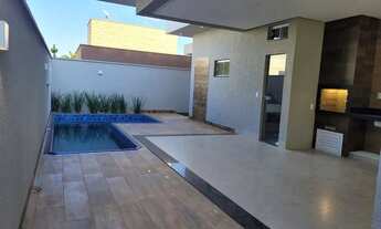 Imagem 3: Casa Térrea de Alto Padrão no Jardins Lisboa 4 Suítes, Piscina e Design Imponente