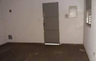 Imagem 3: 10130/01 - CASA RESIDENCIAL - RUA PIRES DE CASTRO