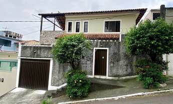 Imagem 2: Casa à venda no bairro Jardim Vinte e Cinco de Agosto - Duque de Caxias/RJ