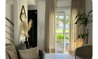 Imagem 2: Sobrado estiloso e moderno c/ wifi a 100m da praia