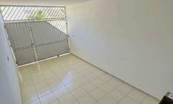 Imagem 2: VENDE Casa com 5 dormitórios