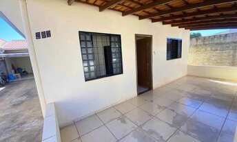 Imagem 3: Imóvel no portão