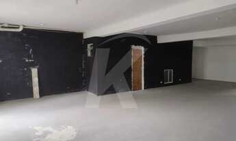 Imagem 2: Loja Comercial em Tucuruvi com Amplo Espaço e Versatilidade