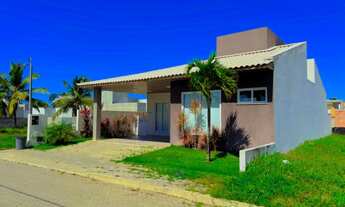 Imagem: Casa com Móveis planejados pé na areia