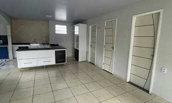 Imagem 2: Apto prédio 2 Pavto 110m2 ar salão cozinha incorp, 2 dormit, piscina, Serzedelo - B Campos