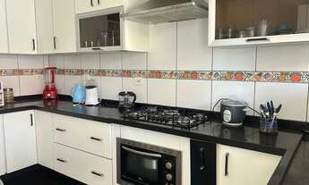 Imagem 5: Casa espaçosa com jardim tropical, lazer e paz