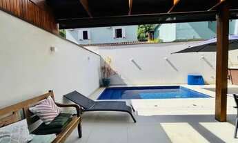 Imagem 2: Casa no condomínio Blue Bay para venda com 5 quartos, sendo 5 suítes , 300m²