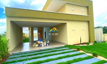 Imagem 2: Casa de condomínio térrea para venda tem 180 metros quadrados - 4 suítes plenas