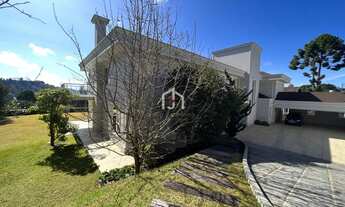 Imagem 3: Mansão belíssima e com vista privilegiada à venda no bairro Vila Capivari Localização Perf