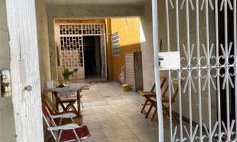 Imagem 5: VENDE-SE: SOBRADO DE 3 DORMITÓRIOS E QUINTAL COM CHURRASQUEIRA NO BAIRRO DO CAMPO GRANDE E