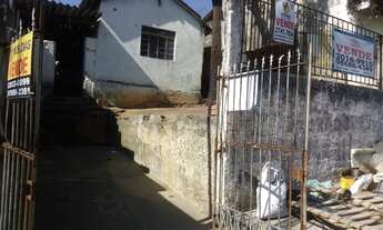 Imagem 2: Terreno 225 m² = 7m x 40 m Com Escritura -Guaianazes -Cômodos nos Fundos Ótima Localizaç