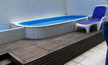 Imagem 4: Apartamento térreo, mobiliado com área privativa com piscina, para aluguel possui 81m com