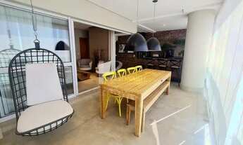 Imagem 3: Excelente Apartamento à venda com 171 m², 3 suites e 3 vagas de garagem no Tatuapé - SP