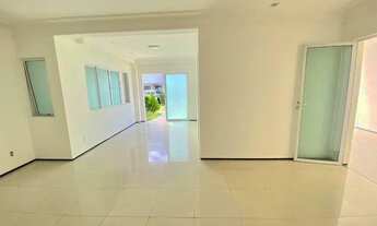 Imagem 4: Casa com 04 dormitórios em condomínio fechado, deck privativo ótimo quintal