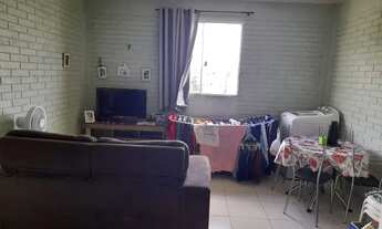 Imagem 4: Condomínio Porto esmeralda passo a parte e pode pagar no nome 5 andar escada