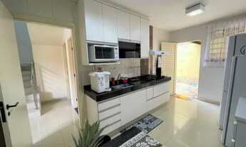 Imagem 2: Casa para venda com 10 metros quadrados com 3 quartos em Vila Cordeiro - São Paulo - SP