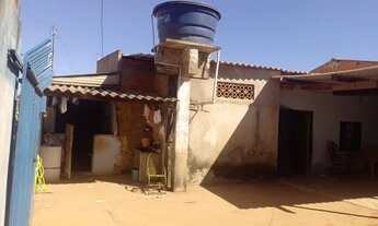 Imagem: VENDO CASA BEM LOCALIZADA SÃO GONÇALO