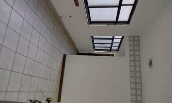 Imagem 2: Sala para aluguel com 30 m no Centro, com 01 banheiro e piso com cerâmica