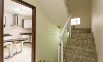 Imagem 4: Sobrado para venda por R$ 795.000,00 ou locação por R$ 4.900,00 no Bairro Água Verde